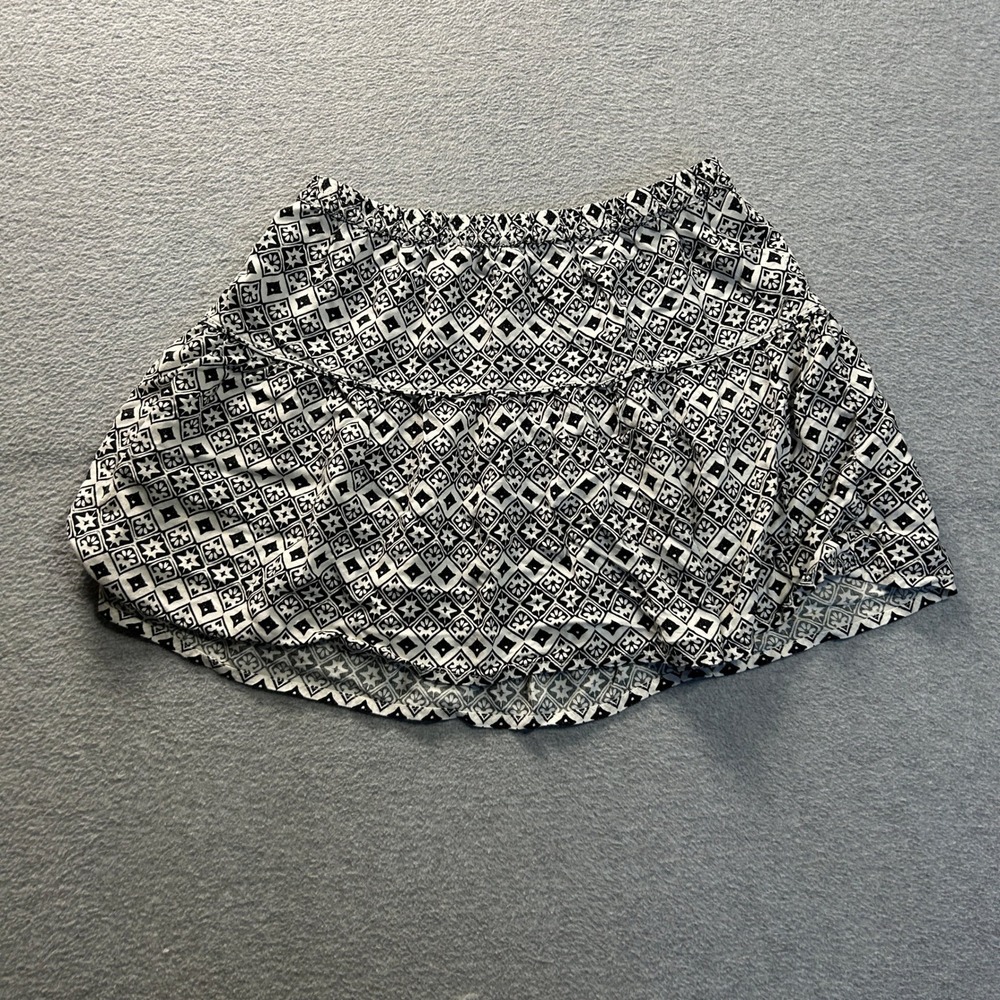 Roxy Mini Skirt Womens XS Black White Geometric Print Flared Skater Boho Beach